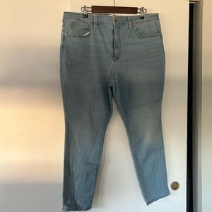 Universal Thread High Rise Skinny Jeans